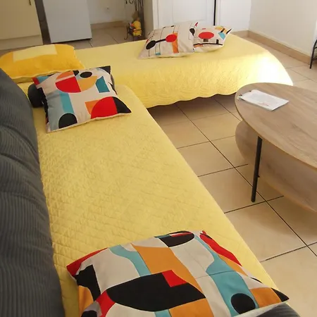 P2 4 Prs, 200 M Et Cv * Le Grau-du-Roi