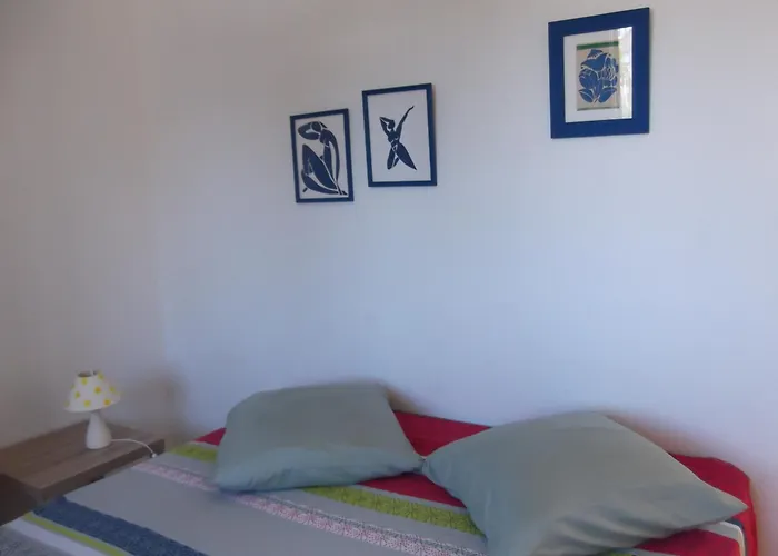 Apartamento P2 4 Prs, 200 M Et Cv